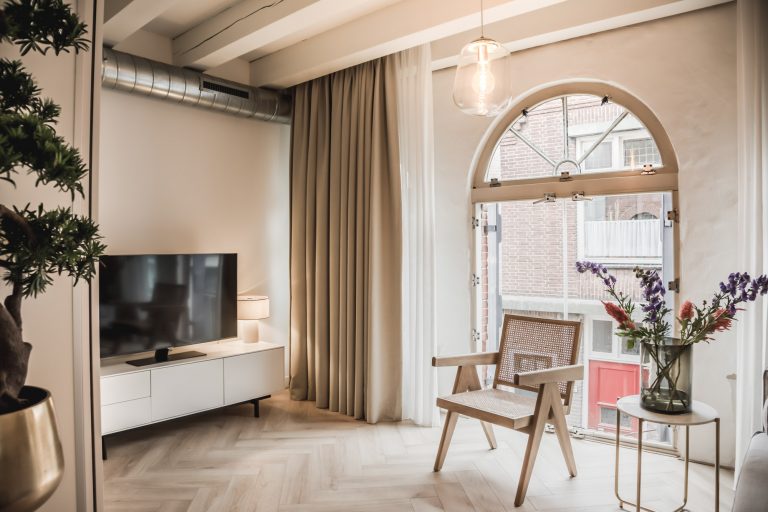 De Smederij room view